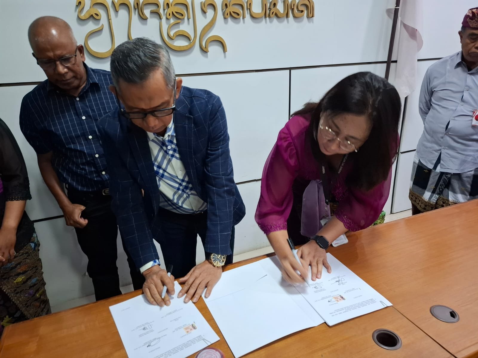 Penandatanganan IA STIH Awl dan Universitas Dwijendra