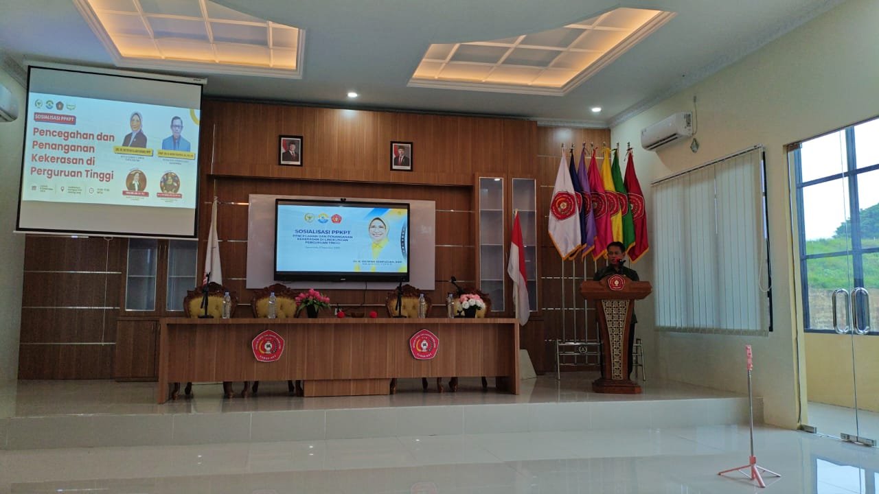 Seminar Nasional bersama Ibu Dr. Ir. Hetifah Sjaifudian, MPP