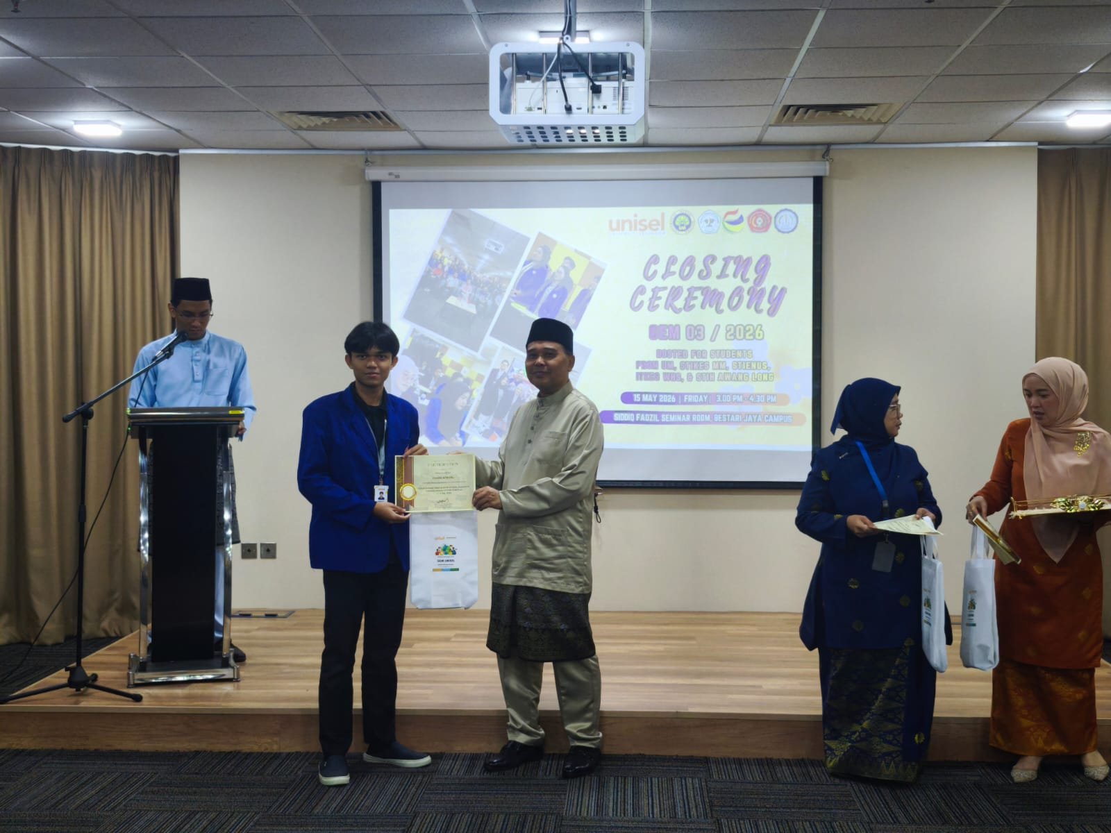Summer School Di University Selangor Malaisya