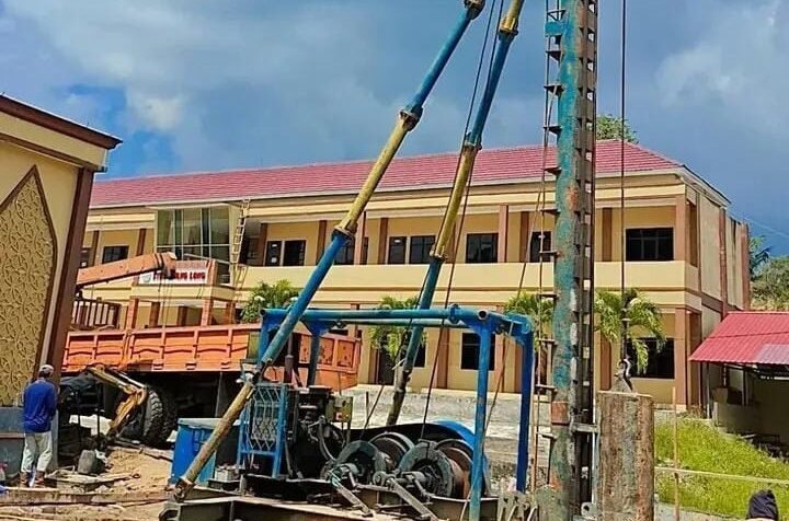 Pembangunan Gedung Perpustakaan STIH Awang Long
